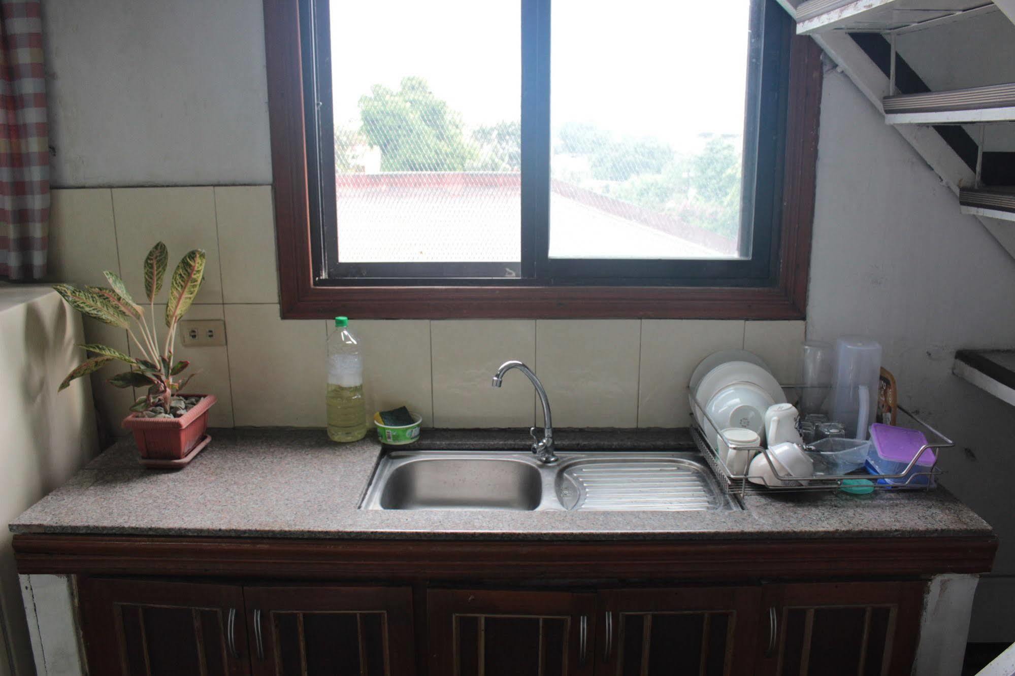 Yuj Inn - Quezon City Exteriér fotografie