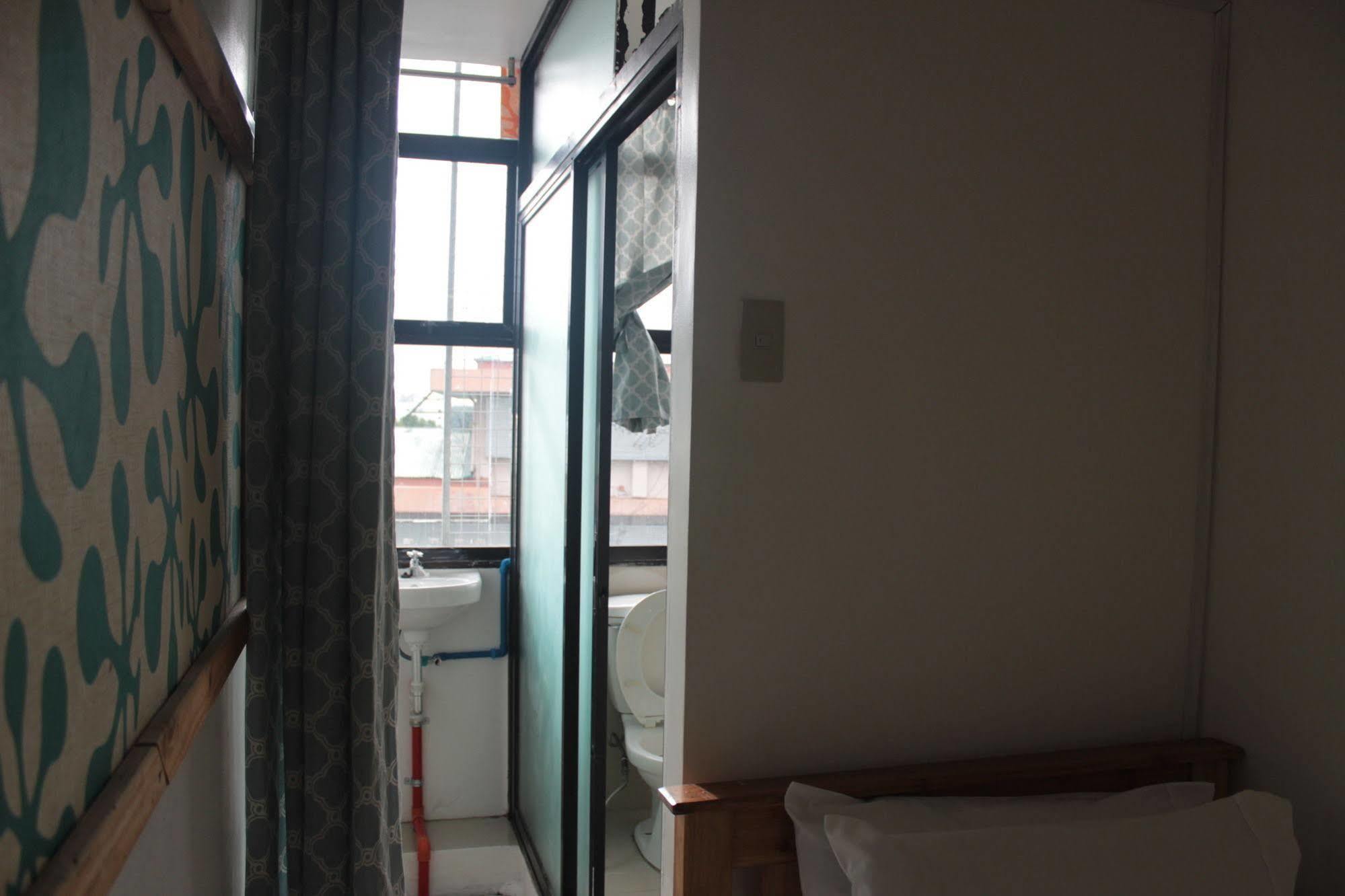 Yuj Inn - Quezon City Exteriér fotografie
